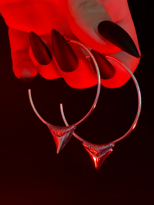 Shark Tooth Hoops
