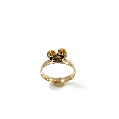 14k Two Skull Jangle Ring
