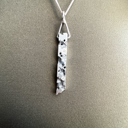 Decay Pendant (5mm, diamonds)