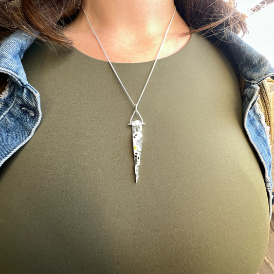 Decay Pendant (8mm, GAGG)