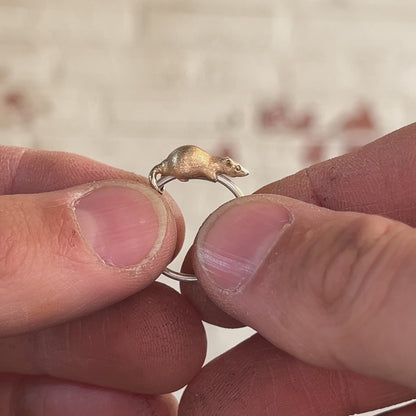 Spinning Rat Ring