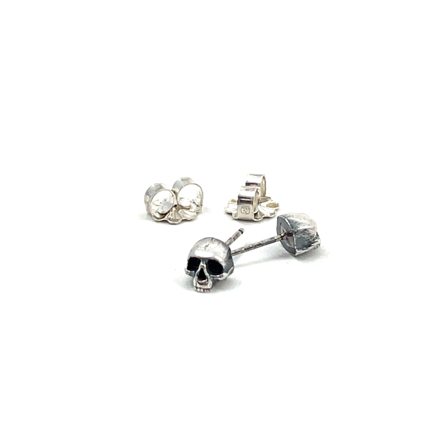 Skully Studs