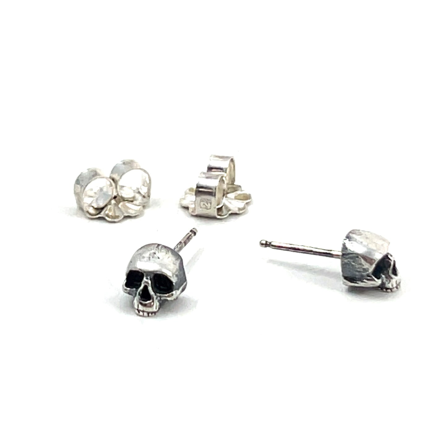 Skully Studs