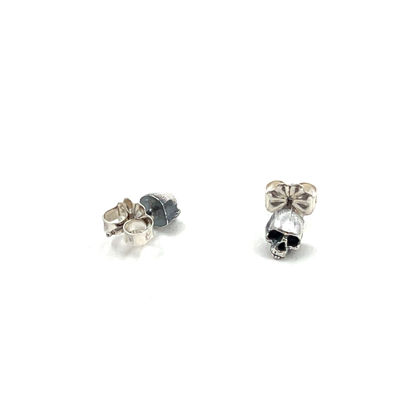 Skully Studs