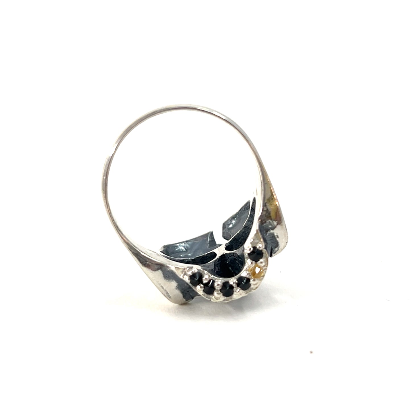 The Skull Ring (spinel & sapphire inverted teeth)