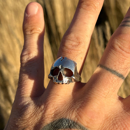 The Skull Ring (spinel & sapphire inverted teeth)